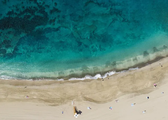 Home2book Comfy Pool & Terrace, Americas Apartman Arona