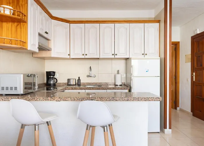 Home2book Comfy Pool & Terrace, Americas Daire *