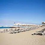 Home2book Comfy Pool & Terrace, Americas Appartement